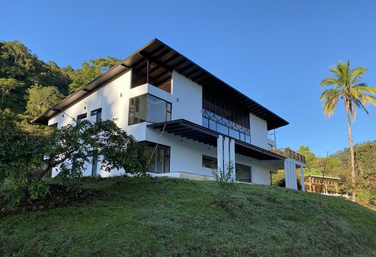 Arte De Plumas Birding Lodge การ์ตาโก ภายนอก รูปภาพ