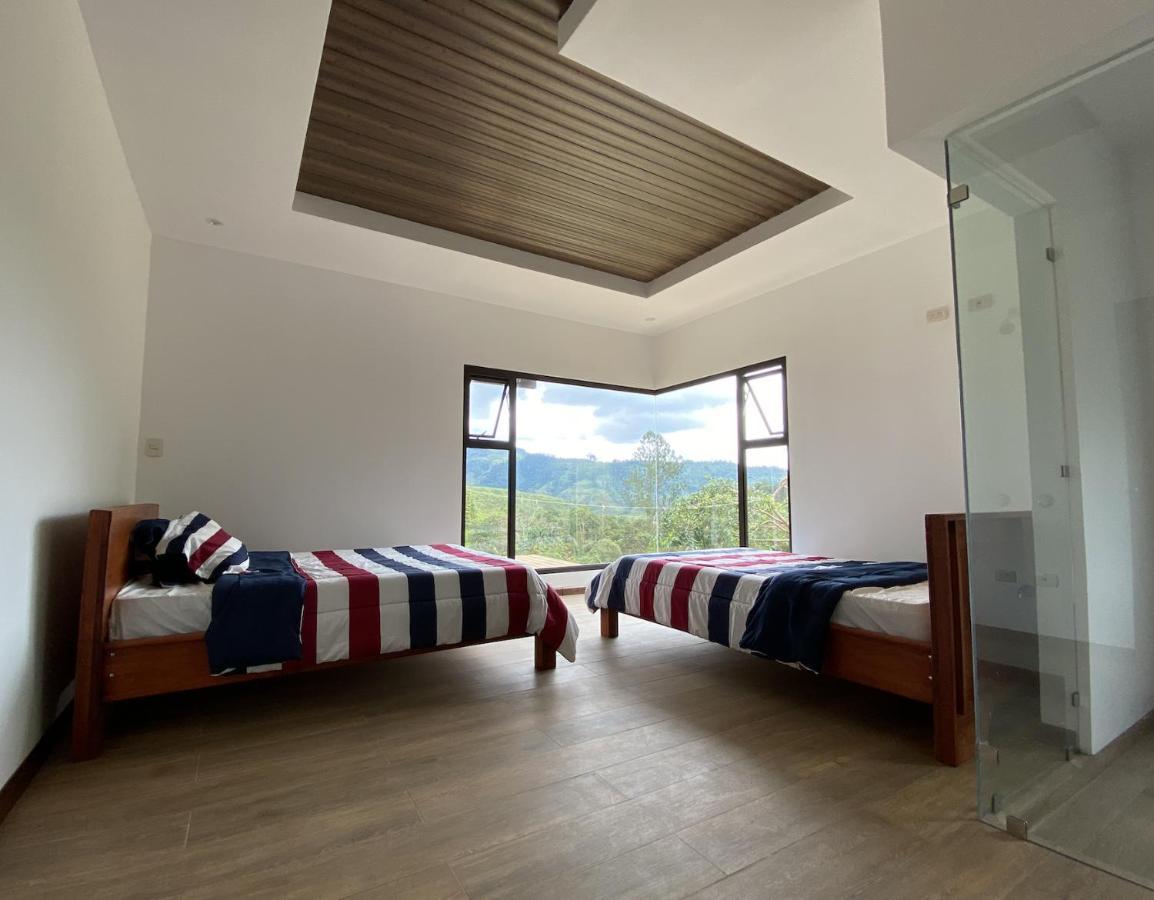 Arte De Plumas Birding Lodge การ์ตาโก ภายนอก รูปภาพ