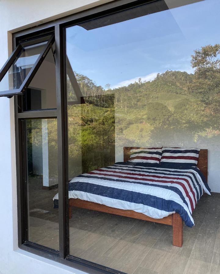 Arte De Plumas Birding Lodge การ์ตาโก ภายนอก รูปภาพ