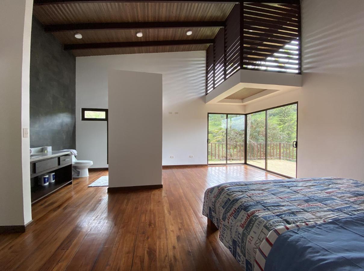 Arte De Plumas Birding Lodge การ์ตาโก ภายนอก รูปภาพ