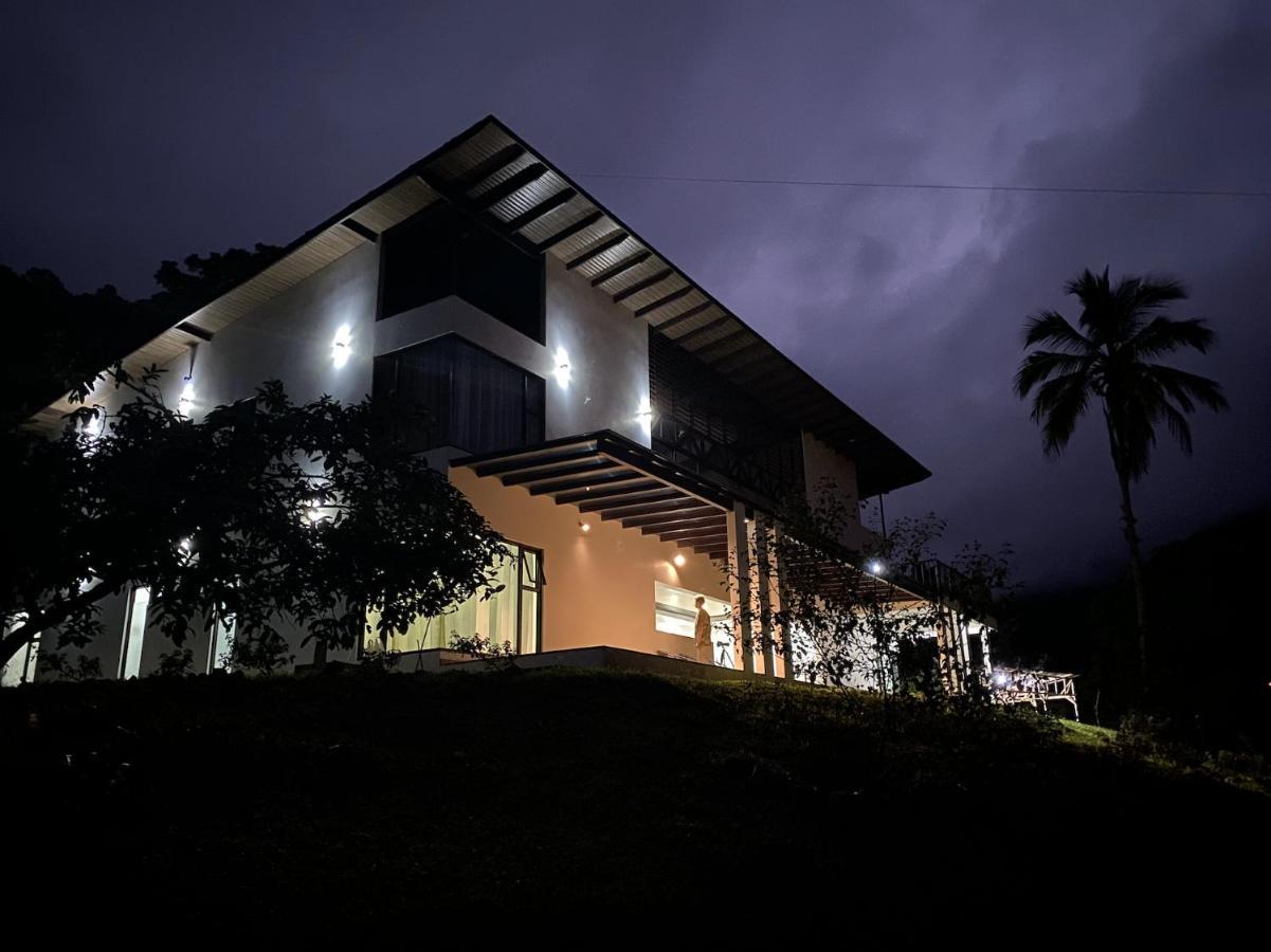 Arte De Plumas Birding Lodge การ์ตาโก ภายนอก รูปภาพ